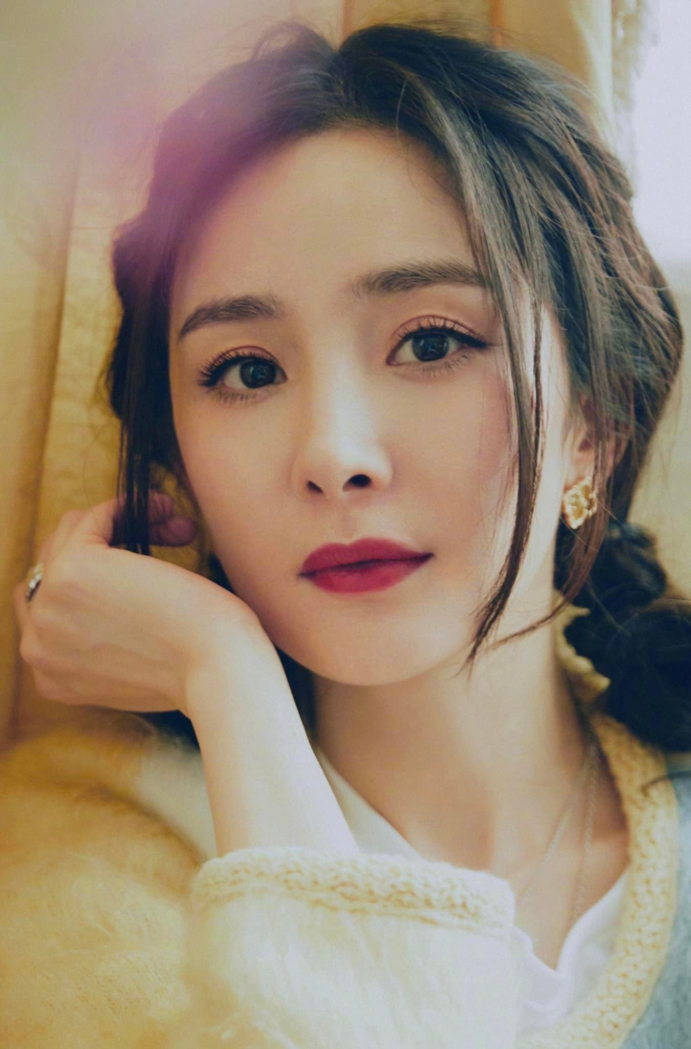 Hình của Dương Mịch khi làm khách mời trong show “Mao Tuyết Uông” của Mao Bất Dịch và Lý Tuyết Cầm