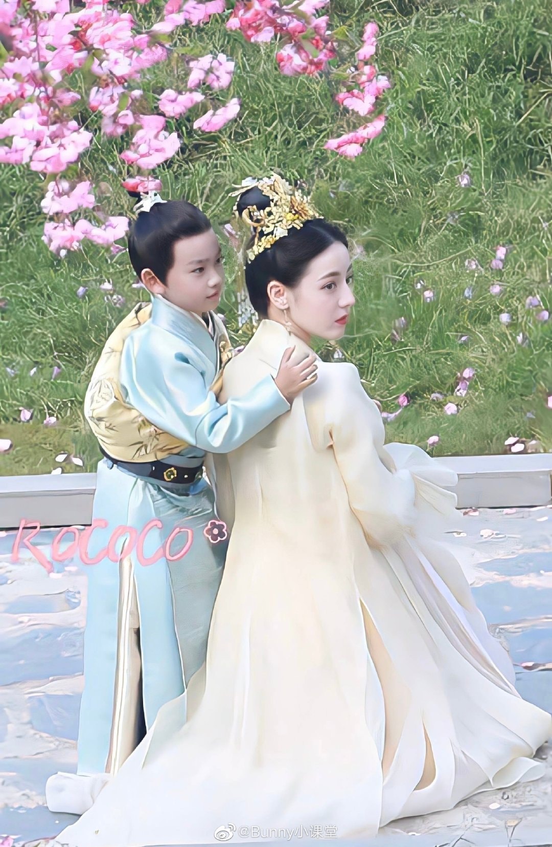 Tạo hình của Địch Lệ Nhiệt Ba trong An Lạc Truyện