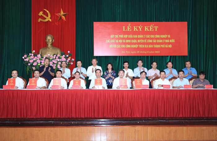 Ban Quản lý KCN&CX và UBND 9 quận, huyện ký kết quy chế phối hợp Ban Quản lý KCN&CX và UBND 9 quận, huyện ký kết quy chế phối hợp