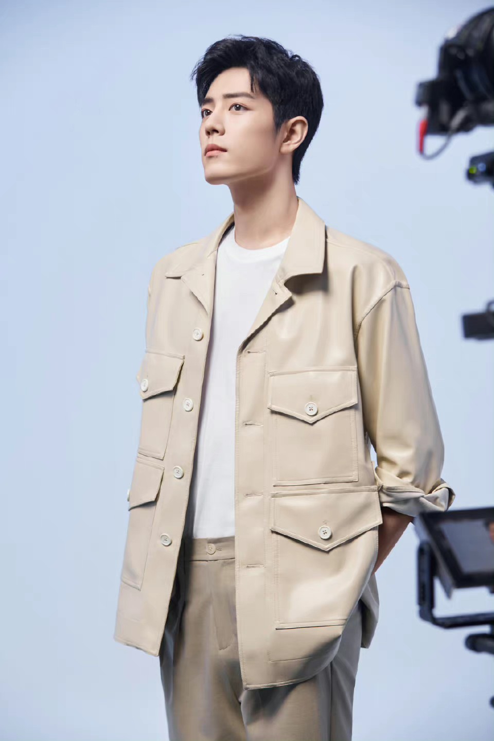 Blogger bất ngờ hé lộ biệt danh của Tiêu Chiến khi đặt hàng online. Vì muốn bảo mật danh tính, nam ngôi sao đã để tên mình là 'Em bé chăm chỉ'.