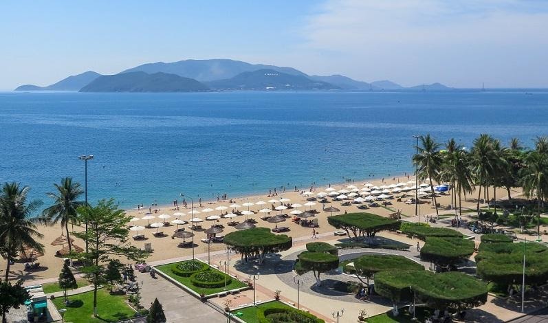 Khánh Hòa tất bật chuẩn bị cho mùa du lịch cao điểm hè 2021 - Ảnh 1