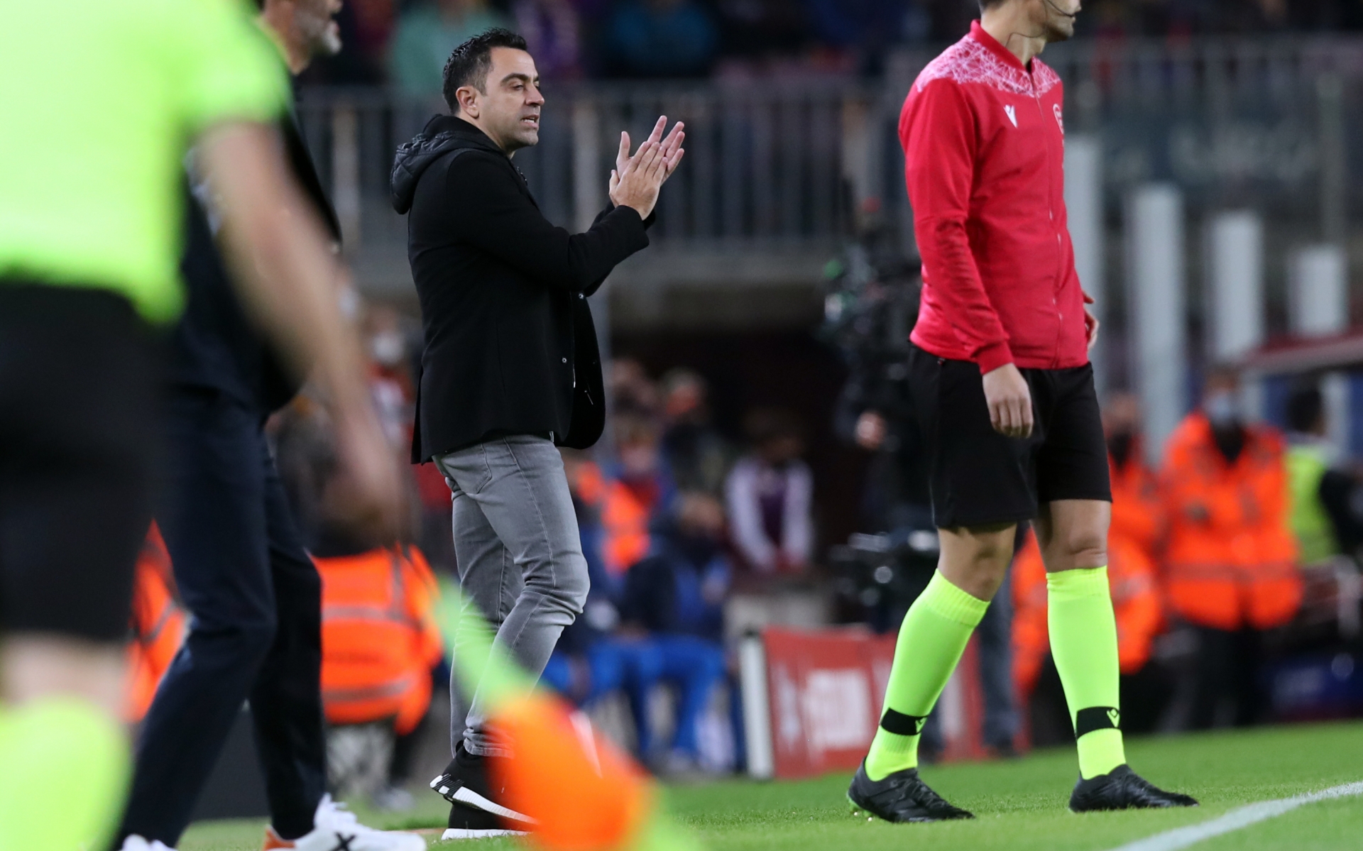 Liệu Xavi và các học trò có thể mang niềm vui tới cho CĐV nhà ? (Ảnh: Twitter)