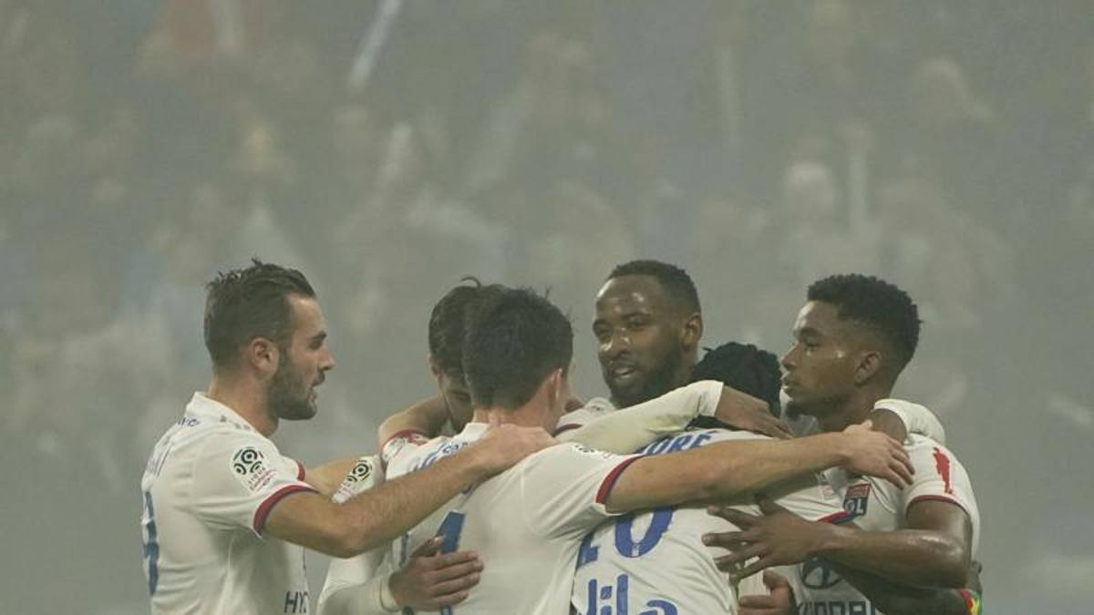 Nhận định Lens vs Lyon (23h 19/02/2022) vòng 25 Ligue 1