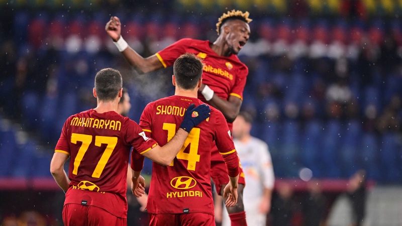 AS Roma vẫn được đánh giá cao hơn đội khách (Ảnh: Twitter)