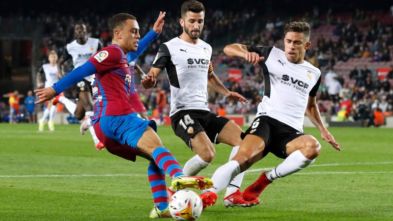 Barcelona đang chiến đấu hết mình vì mục tiêu top 4 (Ảnh: dailysabah) Barcelona đang chiến đấu hết mình vì mục tiêu top 4 (Ảnh: dailysabah)