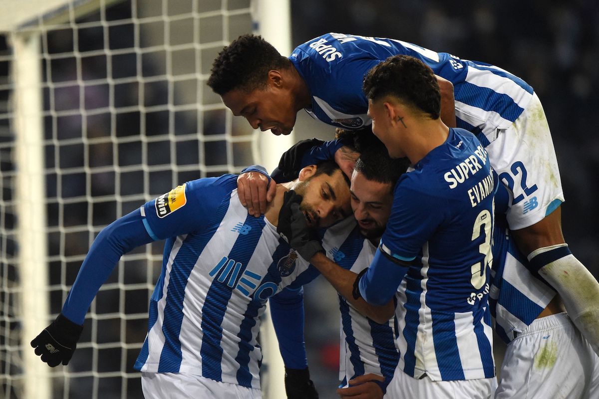 Nhận định Lazio vs FC Porto (0h45 25/02/2022) vòng 1/16 Europa League: Chủ nhà dừng bước 2 Nhận định Lazio vs FC Porto (0h45 25/02/2022) vòng 1/16 Europa League: Chủ nhà dừng bước 2