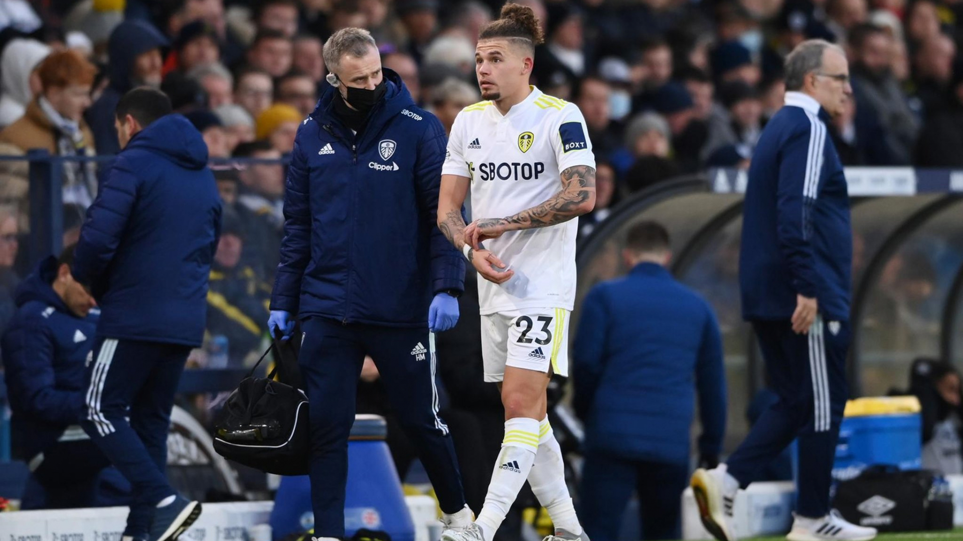 Nhận định Leicester vs Leeds (19h30 05/03/2022) Vòng 28 Ngoại hạng Anh sẽ có sự thay đổi nào? Nhận định Leicester vs Leeds (19h30 05/03/2022) Vòng 28 Ngoại hạng Anh sẽ có sự thay đổi nào?
