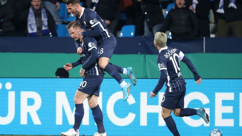 Nhận định Frankfurt vs Bochum (23h30 13/03/2022) vòng 26 Bundesliga: Thế trận khó đoán 2 Nhận định Frankfurt vs Bochum (23h30 13/03/2022) vòng 26 Bundesliga: Thế trận khó đoán 2