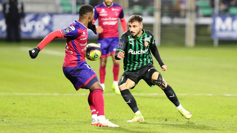 Clermont đang rất cần một chiến thắng để lấy lại tinh thần (Ảnh: Twitter)