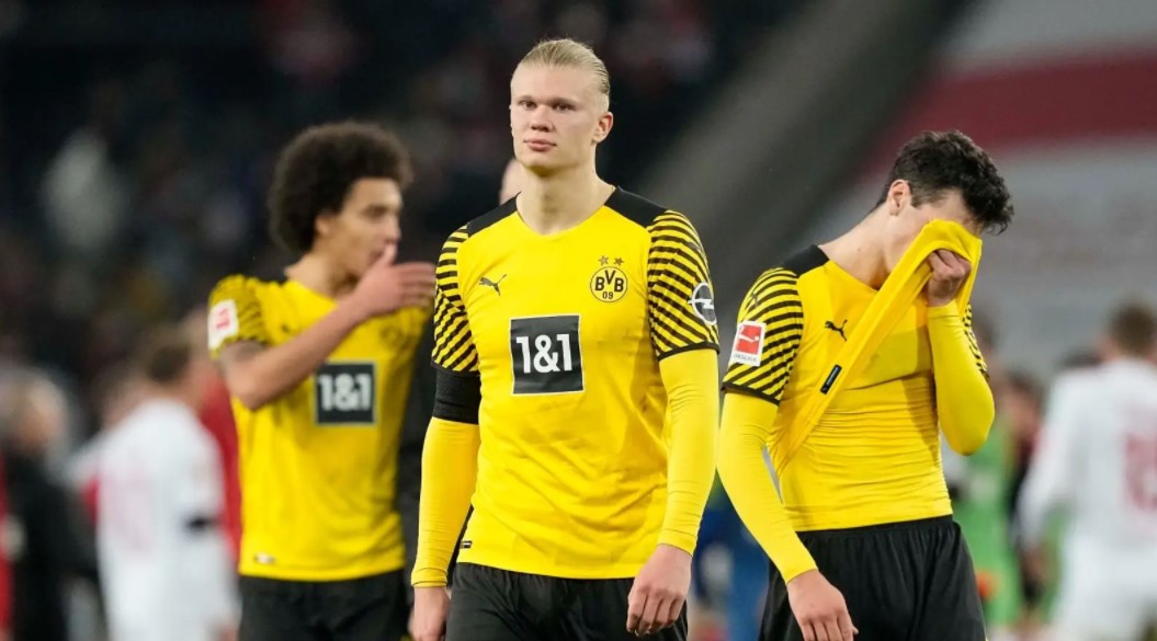 Trận hòa ở vòng đấu trước đã khiến Dortmund gặp khó (Ảnh: Bild)