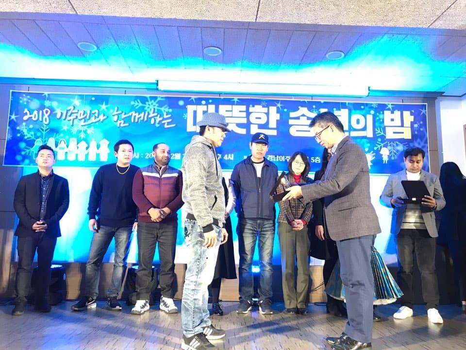 Anh đã thành công khi chứng minh được “giá trị” của bản thân nơi xứ người.