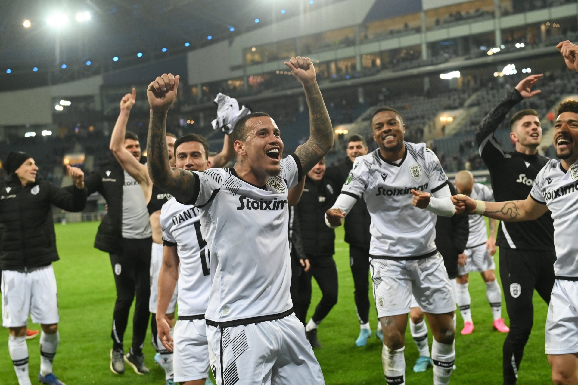 PAOK khó kéo dài được niềm vui (Ảnh: twitter)