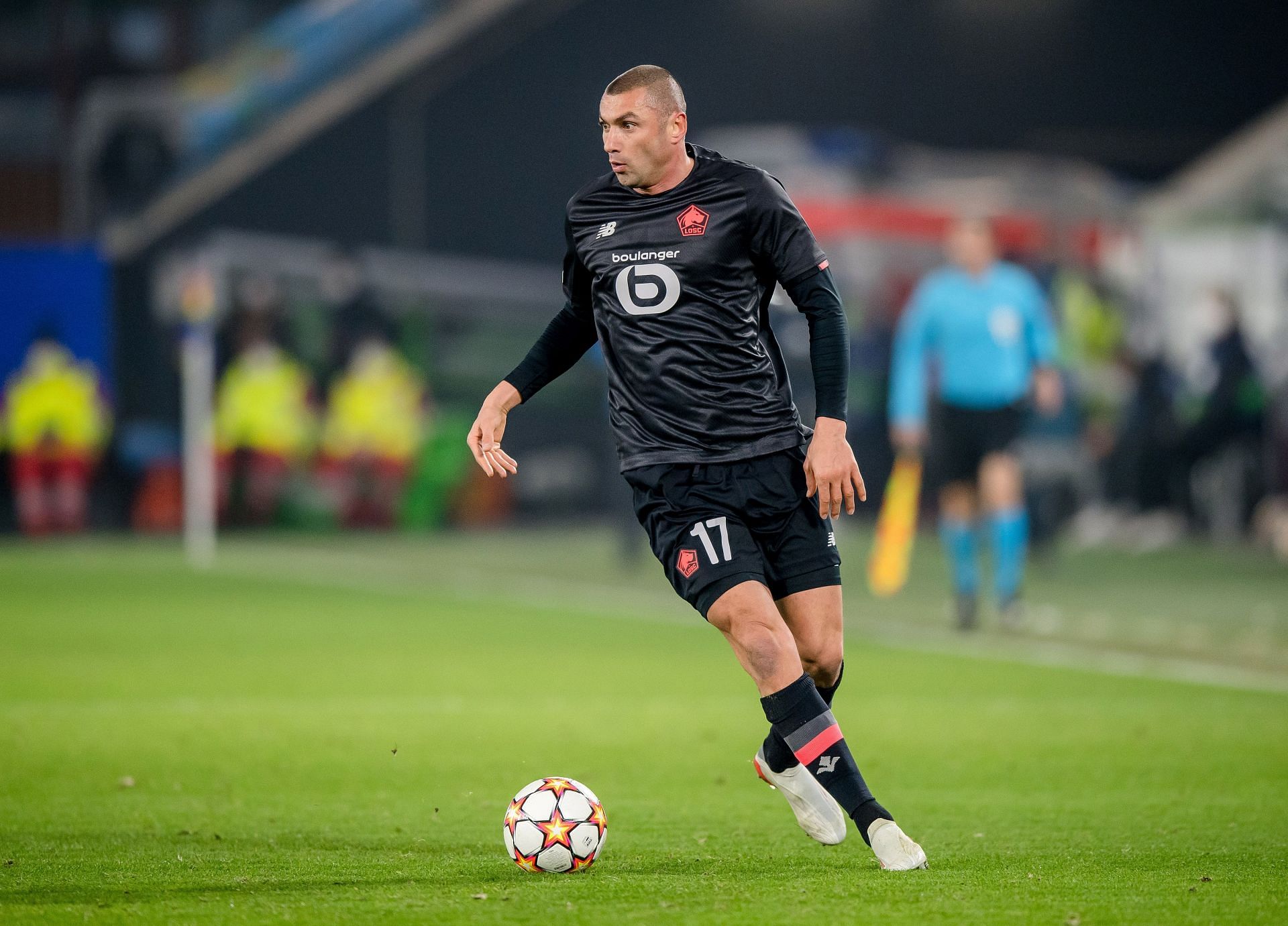 Lille sẽ phải tiếp đón một vị khách đầy khó chịu (Ảnh: Twitter)