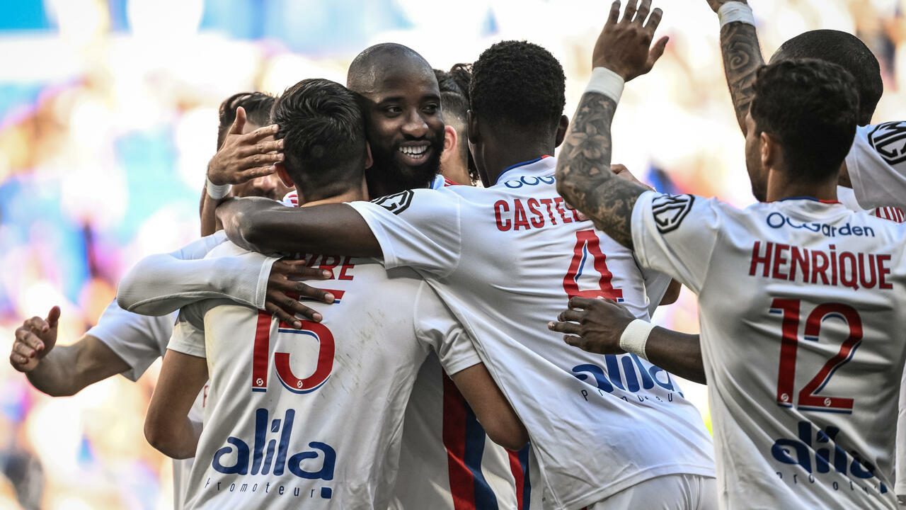 Nhận định Brest vs Lyon (2h 21/04/2022) vòng 33 Ligue 1: Rơi vào thế khó  2