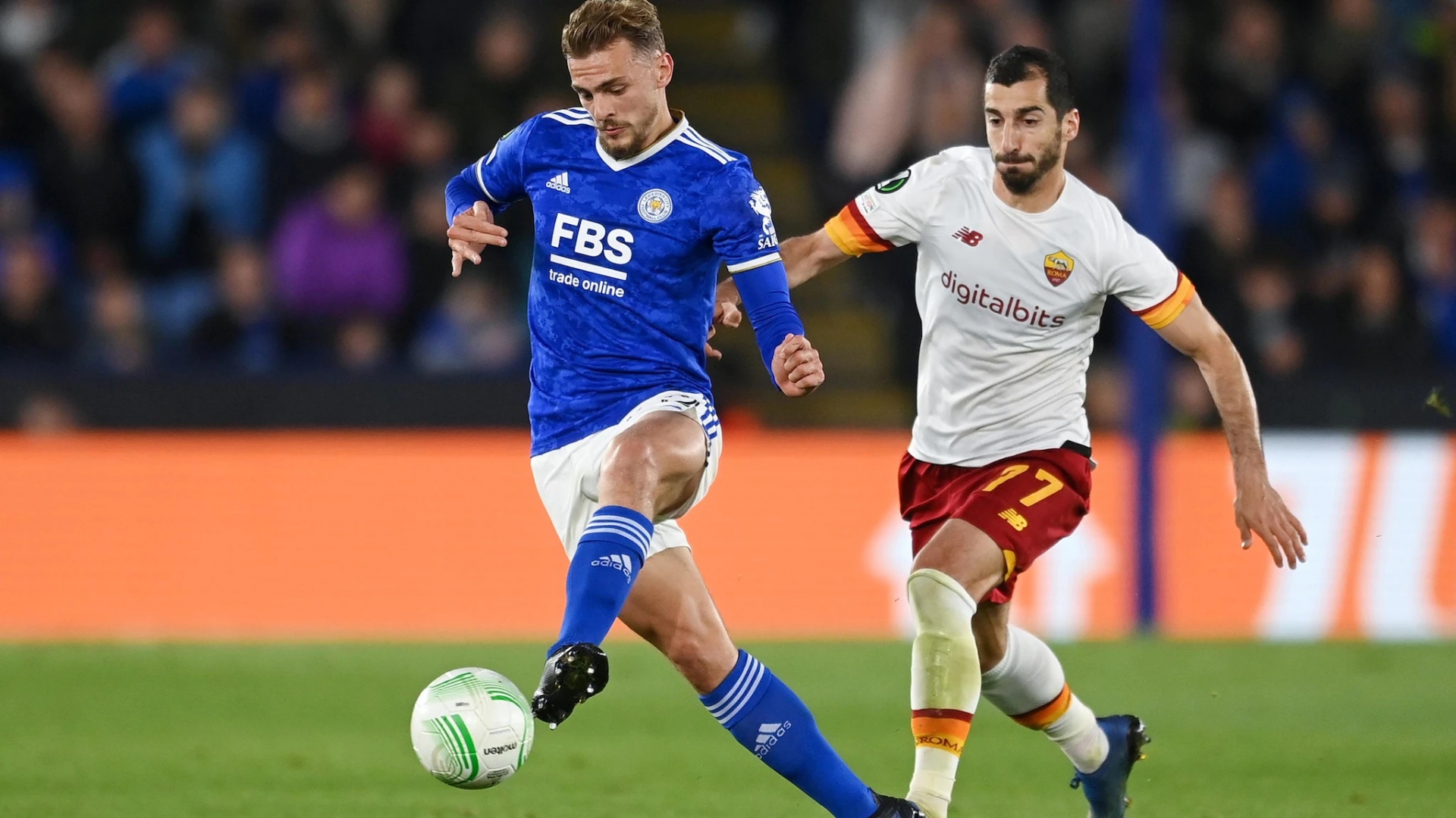 Cơ hội đi tiếp chia đều cho cả AS Roma và Leicester (Ảnh: UEFA.com)