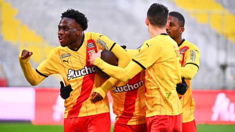 Nhận định Troyes vs Lens (2h 15/05/2022) Vòng 37 Ligue 1 Nhận định Troyes vs Lens (2h 15/05/2022) Vòng 37 Ligue 1