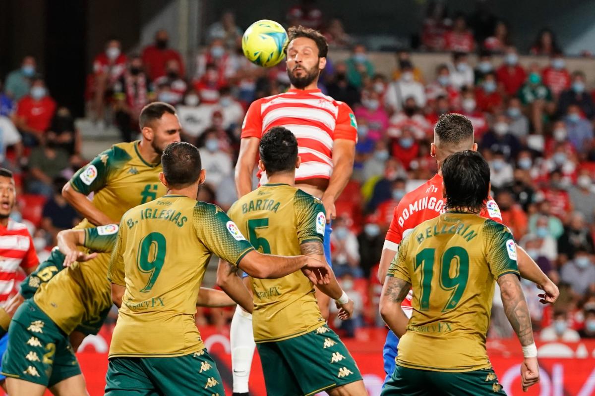 Betis cần 1 chiến thắng kể níu kéo hy vọng chen chân vào top 4 (Ảnh: tbrfootball)