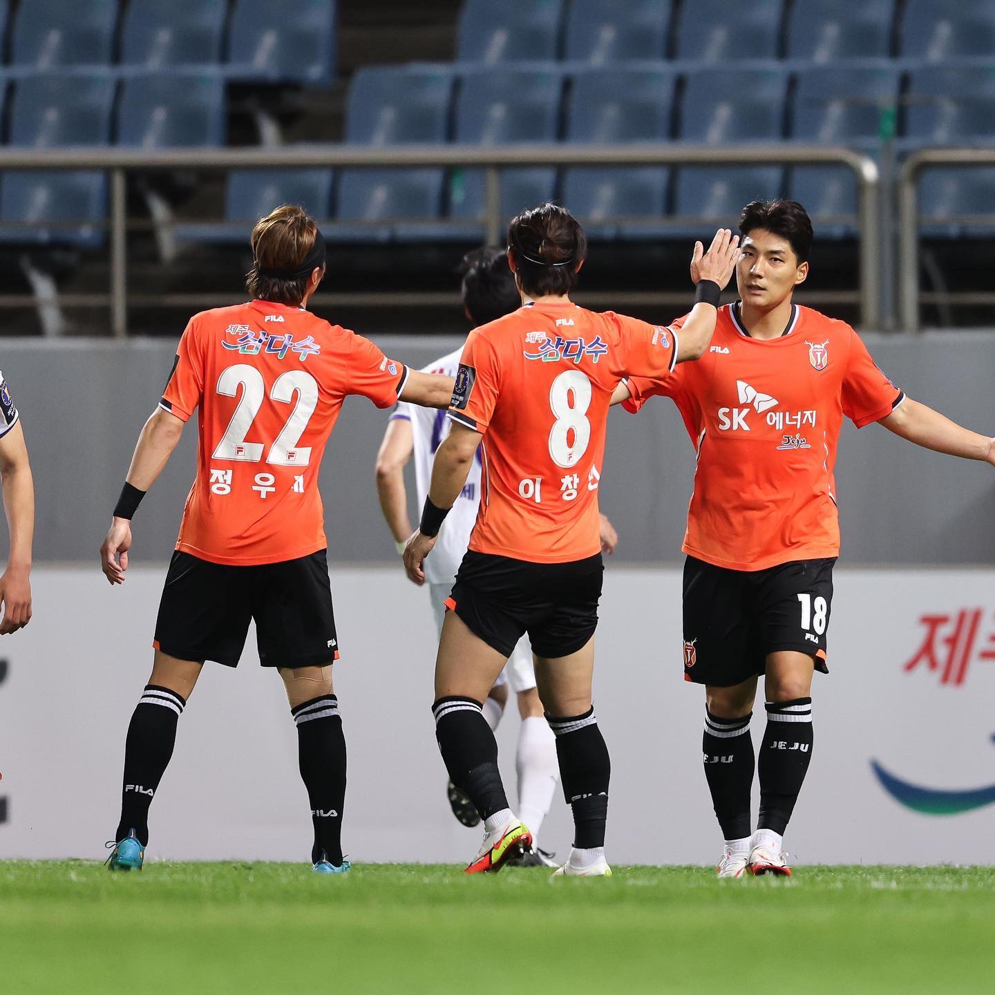 Trận cầu hứa hẹn sẽ diễn ra rất căng thẳng (Ảnh: Twitter)