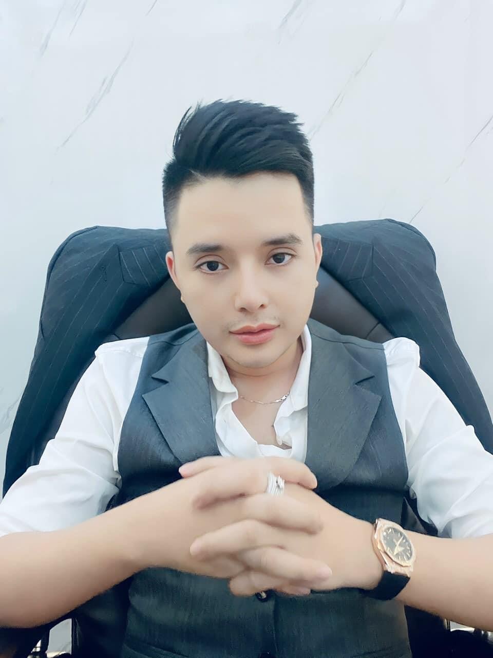 CEO Thẩm mỹ viện Trần Văn Hiếu: Vẻ đẹp đến từ sự cân đối - Ảnh 2