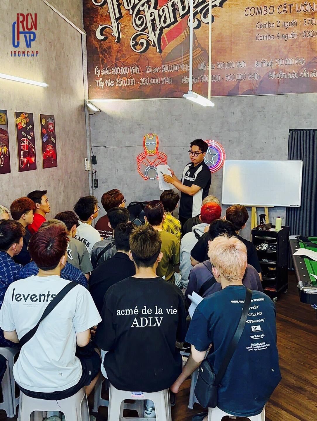Lê Viết Tài - Hành trình xây dựng kênh Tiktok Ironcap Barbershop triệu view - Ảnh 2