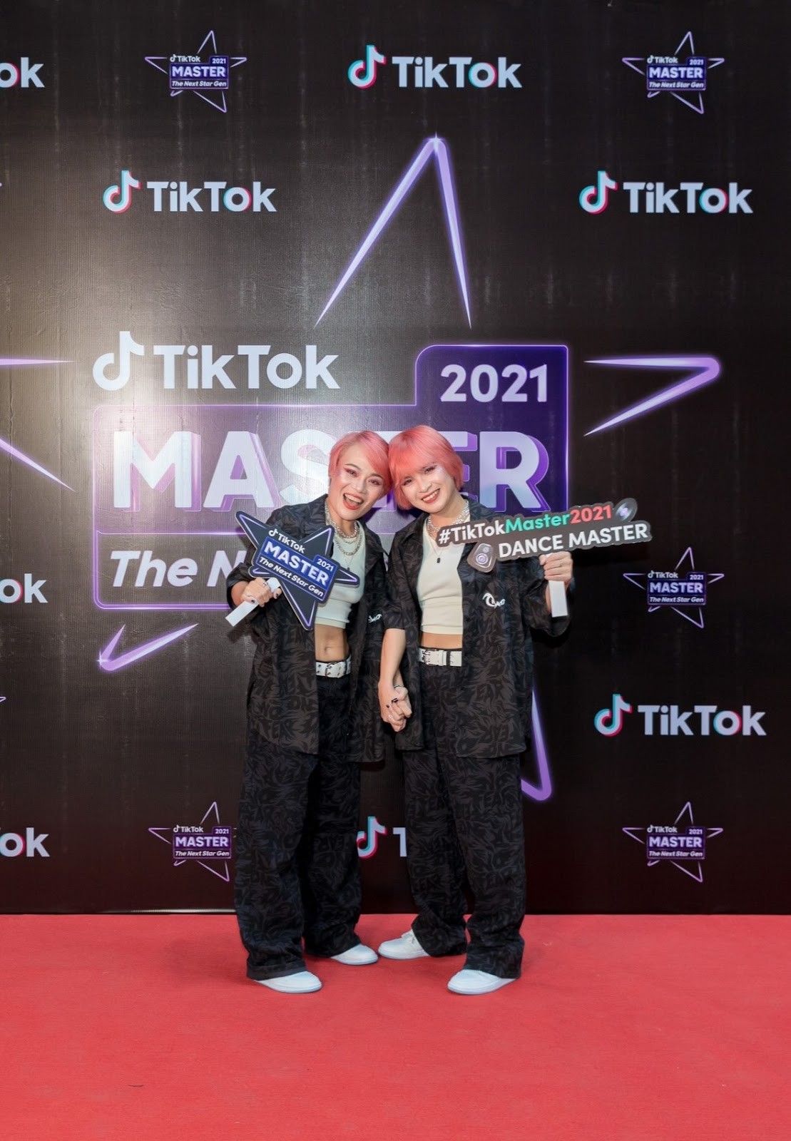 Hành trình làm nên thương hiệu Uziduo và lan tỏa đam mê của cặp đôi Má Na Má Vic - Ảnh 1