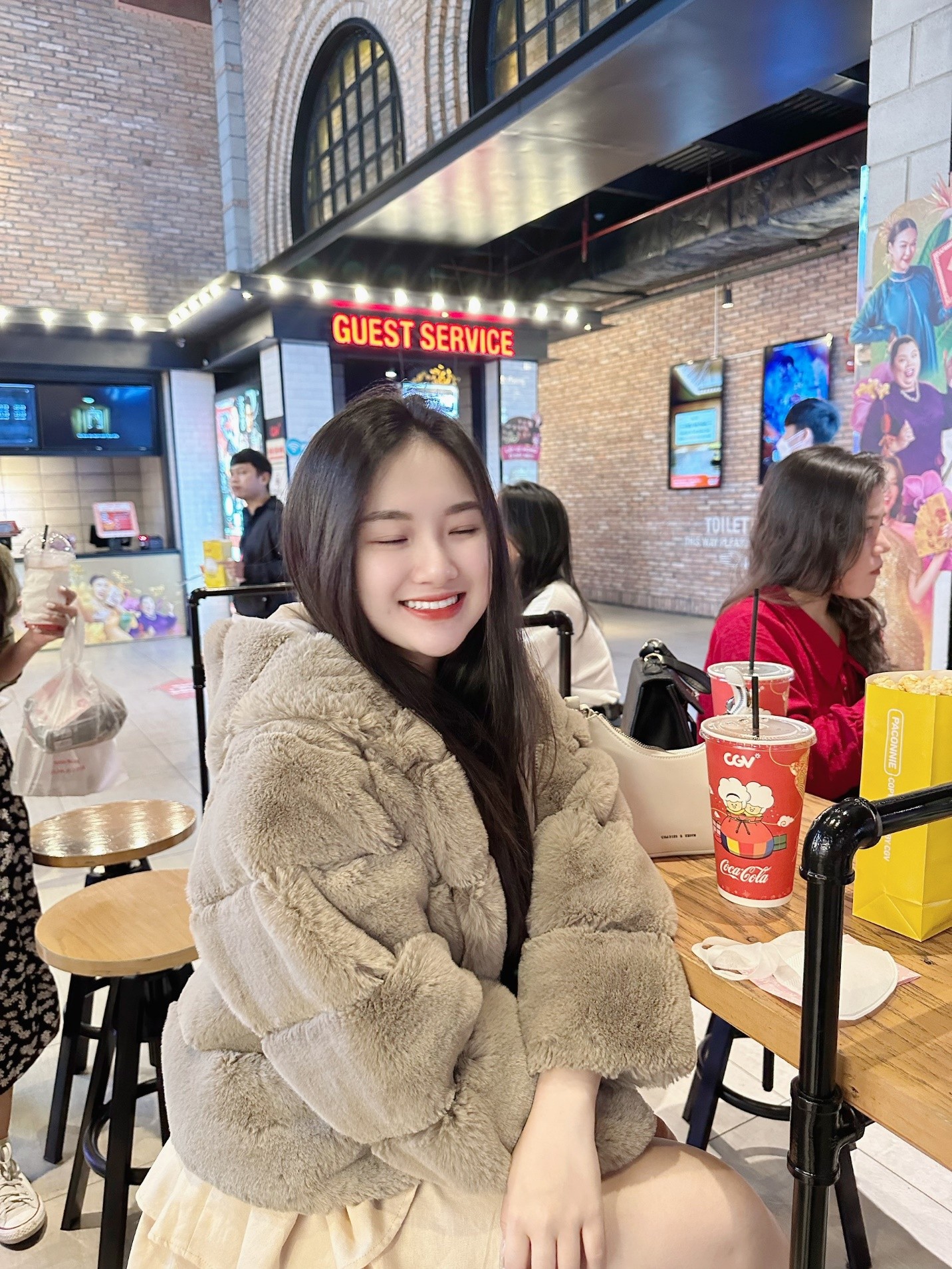 Trần Thị Thùy Linh và hành trình vươn tới thành công trong ngành thời trang - Ảnh 1 Trần Thị Thùy Linh và hành trình vươn tới thành công trong ngành thời trang - Ảnh 1