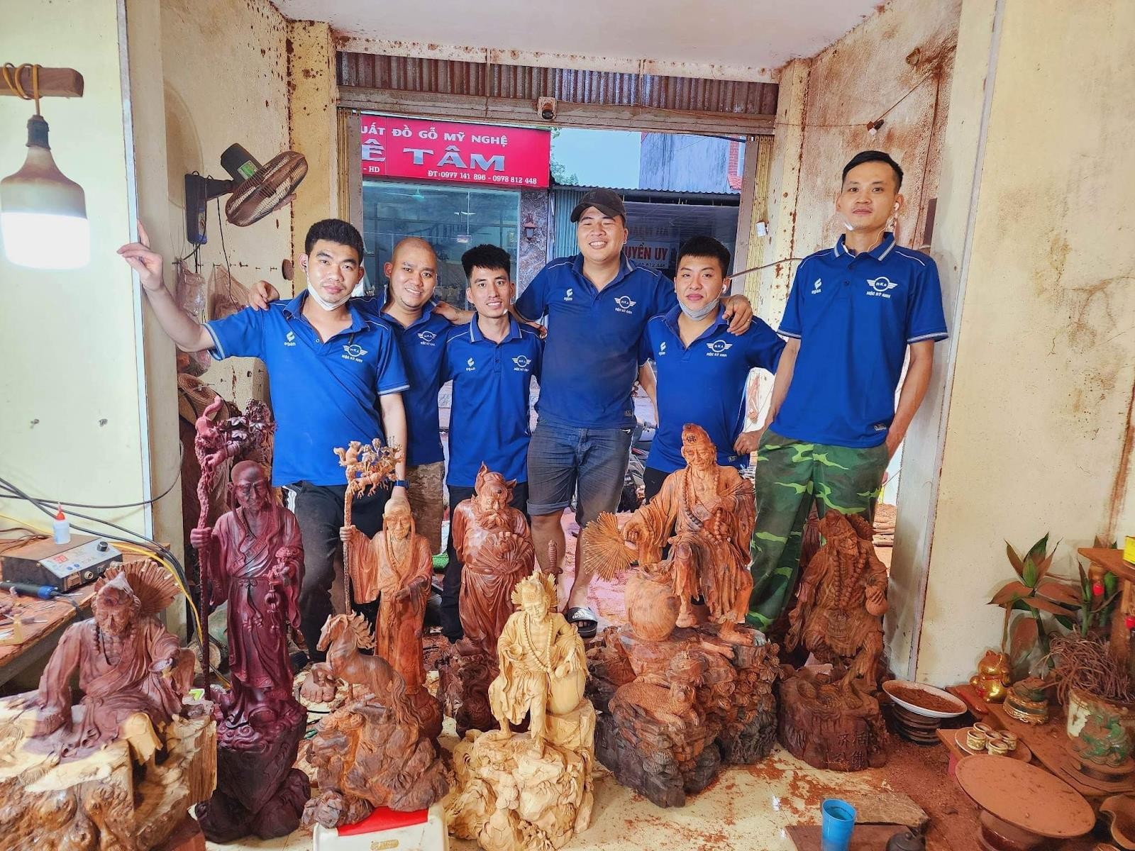 Nghệ Nhân Quốc Gia Ngô Xuân Chinh: Đam mê “thổi hồn” vào đồ gỗ mỹ nghệ - Ảnh 5