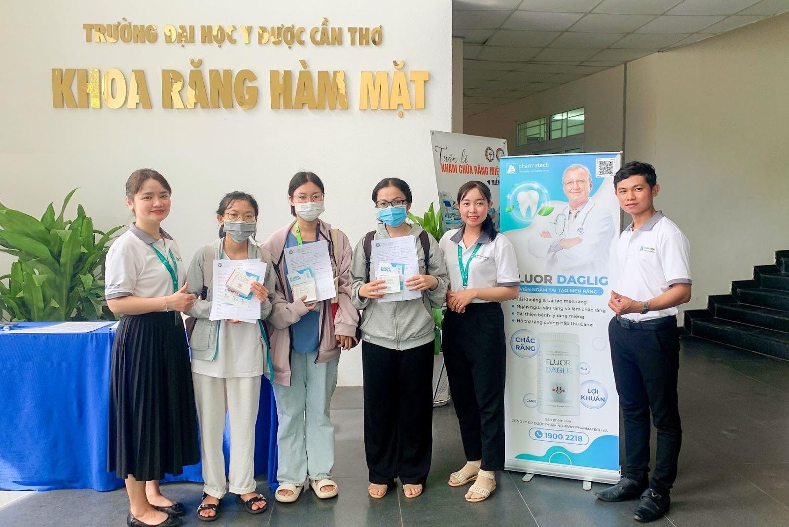 Lan tỏa kinh nghiệm chăm sóc răng miệng tại Trường Đại học Y Dược Cần Thơ