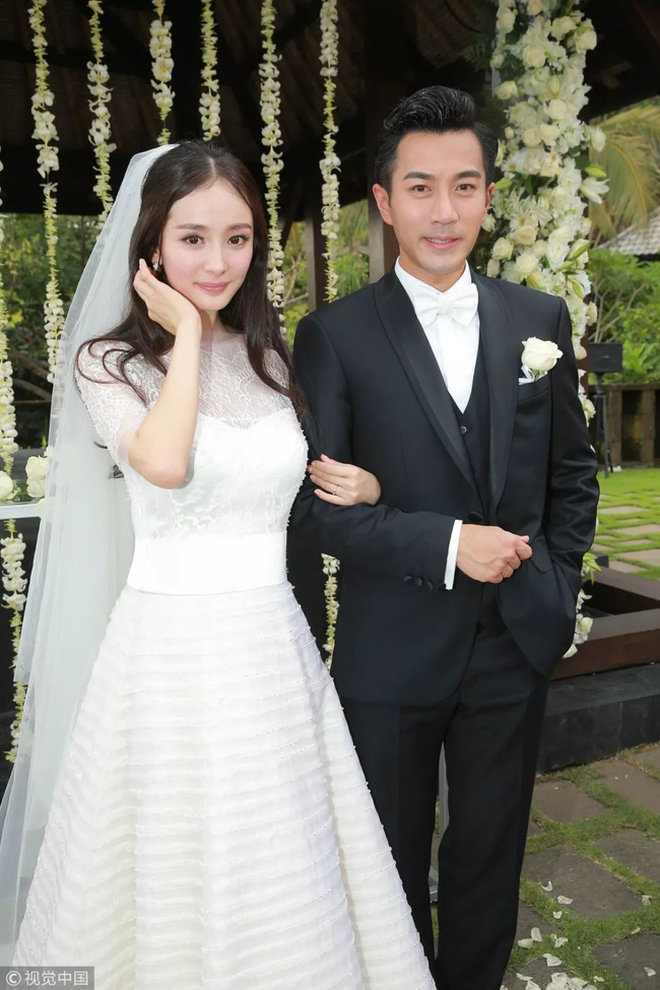 Lưu Khải Uy chật vật tìm đủ cách để lấy lại hào quang sau khi ly hôn Dương Mịch - Ảnh 2 Lưu Khải Uy chật vật tìm đủ cách để lấy lại hào quang sau khi ly hôn Dương Mịch - Ảnh 2