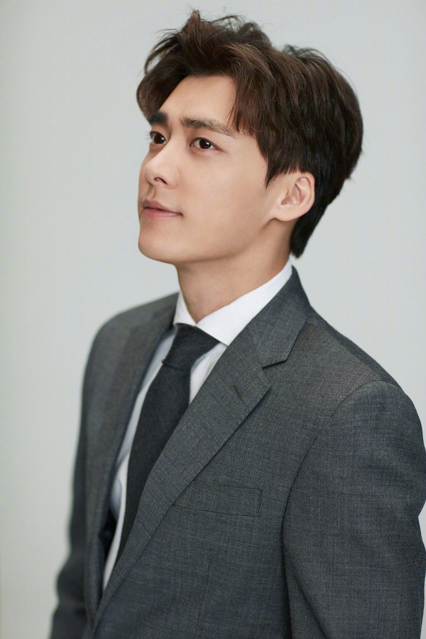 3 sao nữ Cbiz thành 'lá chắn' thị phi cho Lý Dịch Phong: Địch Lệ Nhiệt Ba vẫn không thảm hại bằng Dương Mịch - Ảnh 1