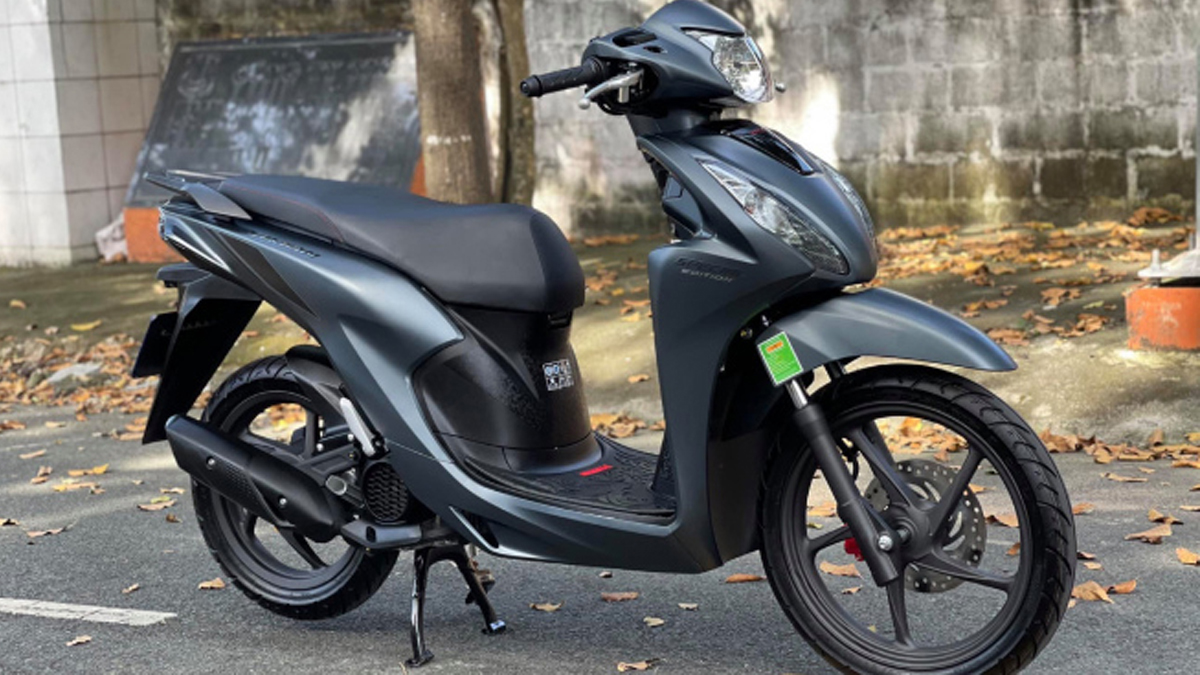 Vừa bật tăng, Honda Vision đã đột ngột 'quay xe' giảm mạnh không kịp trở tay - Ảnh 1 Vừa bật tăng, Honda Vision đã đột ngột 'quay xe' giảm mạnh không kịp trở tay - Ảnh 1