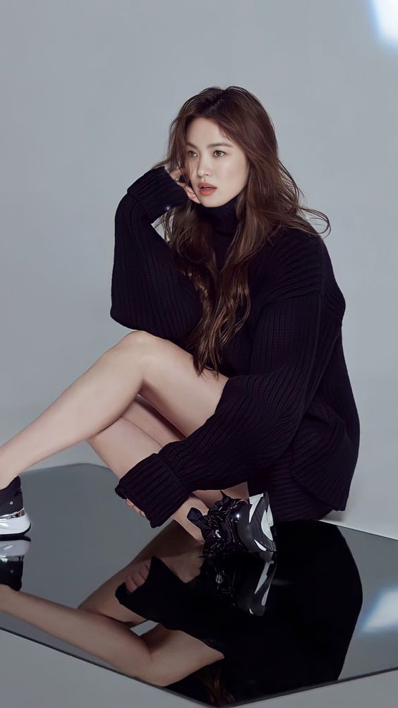 Song Hye Kyo là ngoại lệ của showbiz Hàn - Ảnh 11