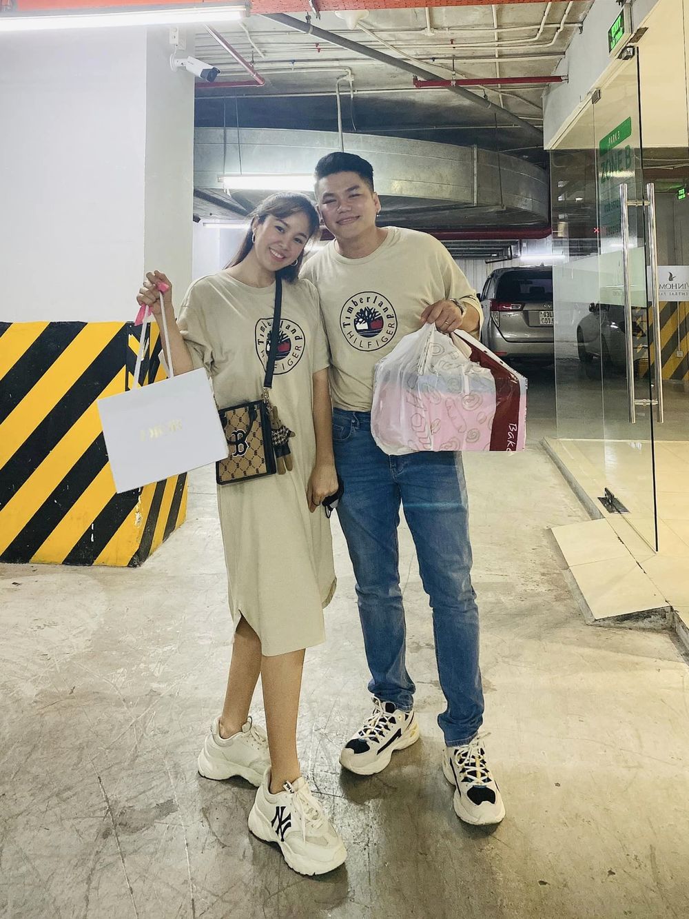 Cuộc hôn nhân hạnh phúc của Lê Phương bên ông xã kém tuổi.