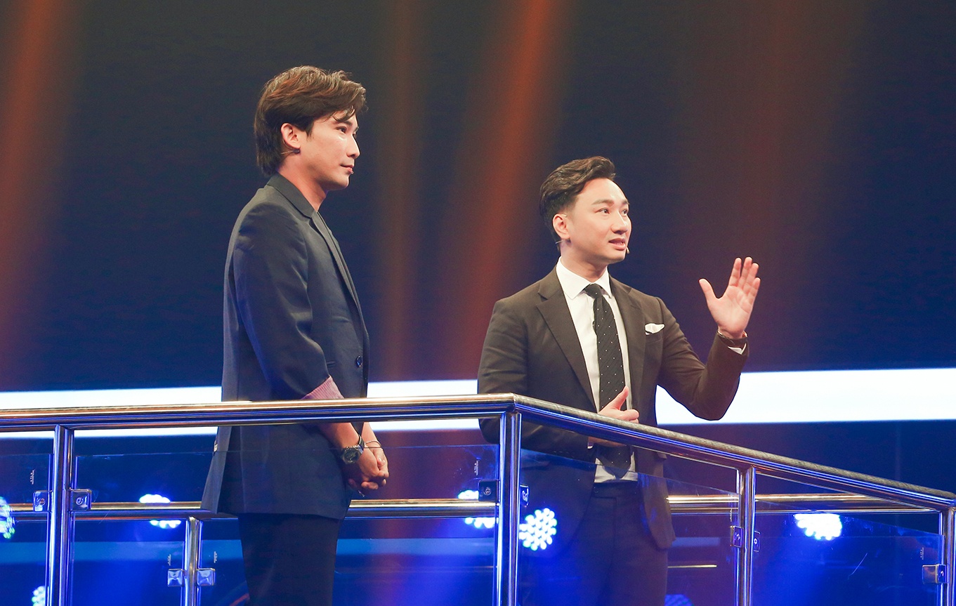 Chí Thiện sai kiến thức đã phải rời Đấu trường siêu Việt trong sự tiếc nuối của khán giả. Ảnh internet