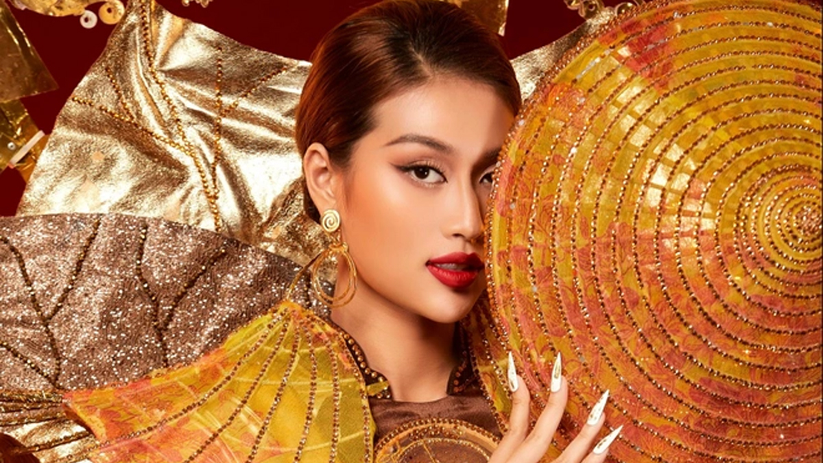 Hoa hậu Đoàn Thiên Ân.