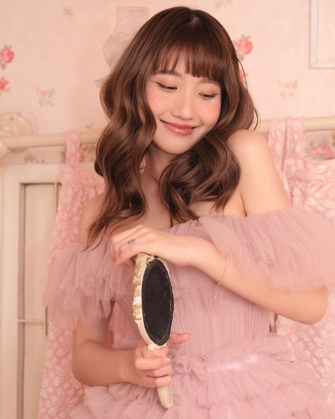 Nhan sắc gây 'hú hồn' của hotgirl tiktok Lê Thị Khánh Huyền ở tuổi 18 - Ảnh 6