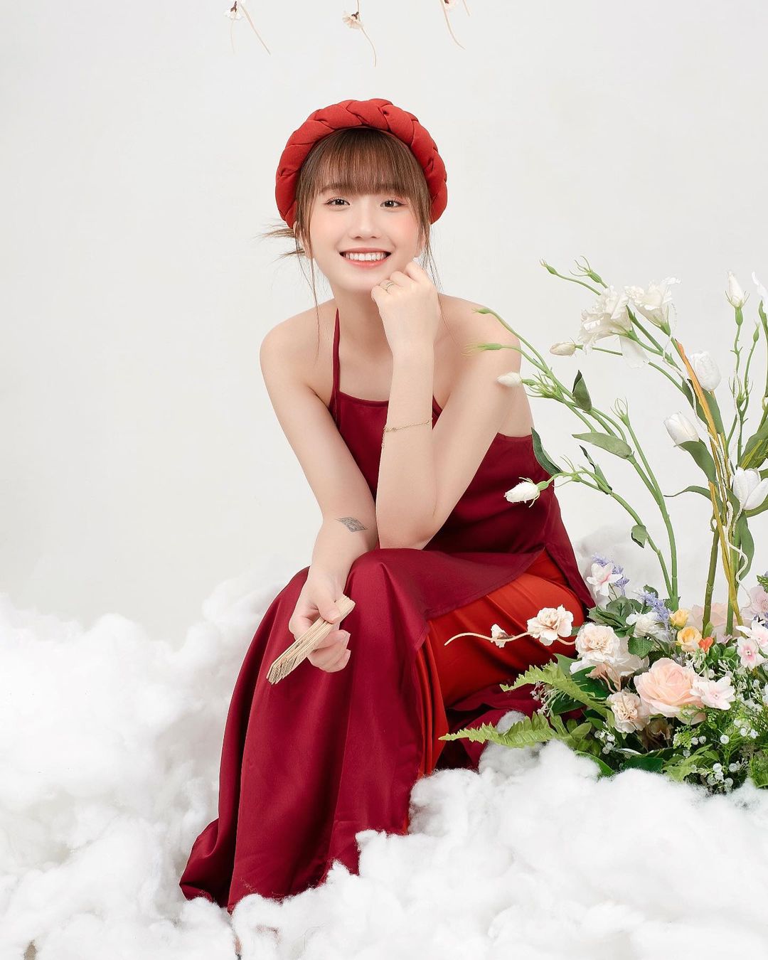 Nhan sắc gây 'hú hồn' của hotgirl tiktok Lê Thị Khánh Huyền ở tuổi 18 - Ảnh 5