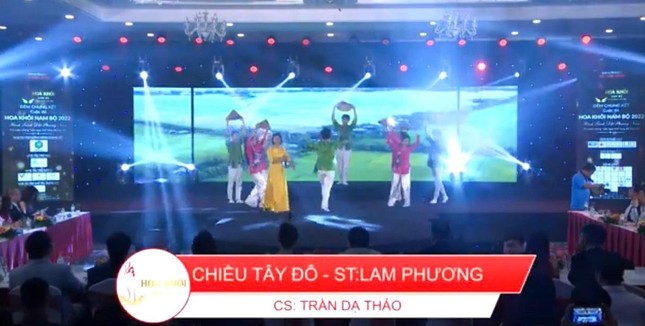 MC giới thiệu bài hát Chiều Tây Đô tại đêm Chung kết Hoa khôi Nam Bộ 2022 nhưng chưa biểu diễn.