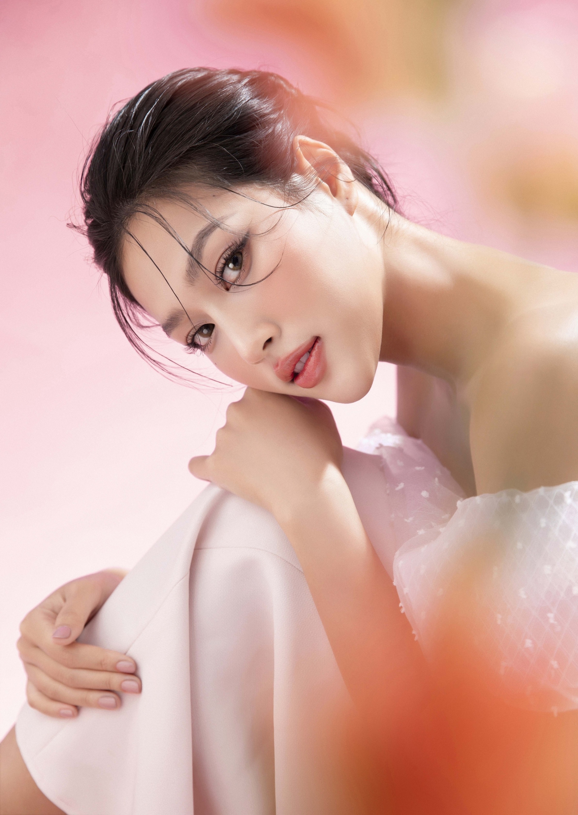 Thiên Ân bất ngờ được cộng đồng mạng 'đẩy thuyền' tích cực với một mỹ nam - Ảnh 2