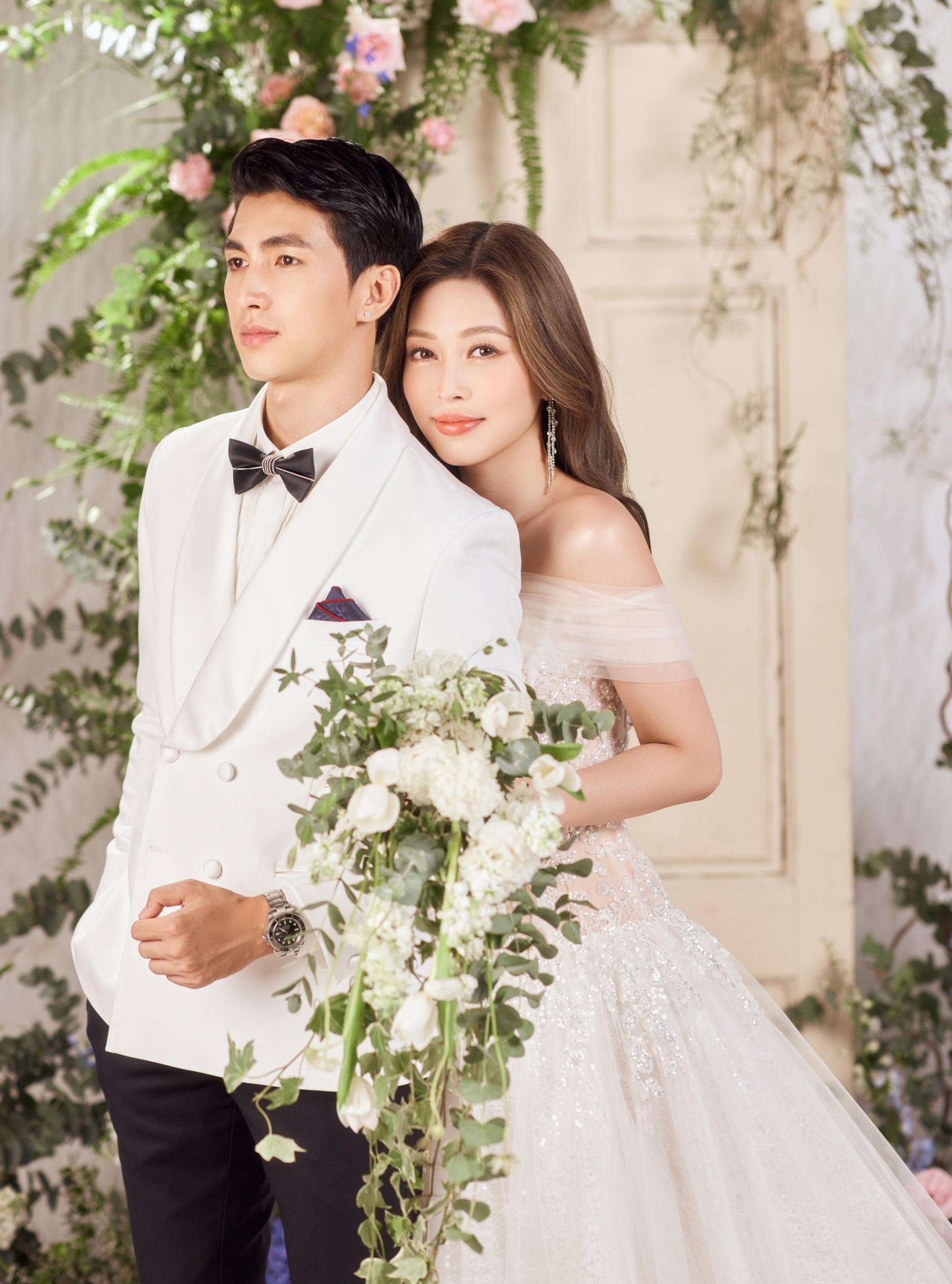 Chỉ những chia sẻ ngắn thấy ngay được hôn nhân ngọt như đường của Phương Nga khiến nhiều người ngưỡng mộ.