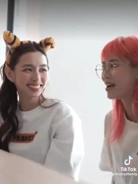 Cuộc trò chuyện thú vị giữa Thùy Tiên và Misthy. Ảnh chụp màn hình