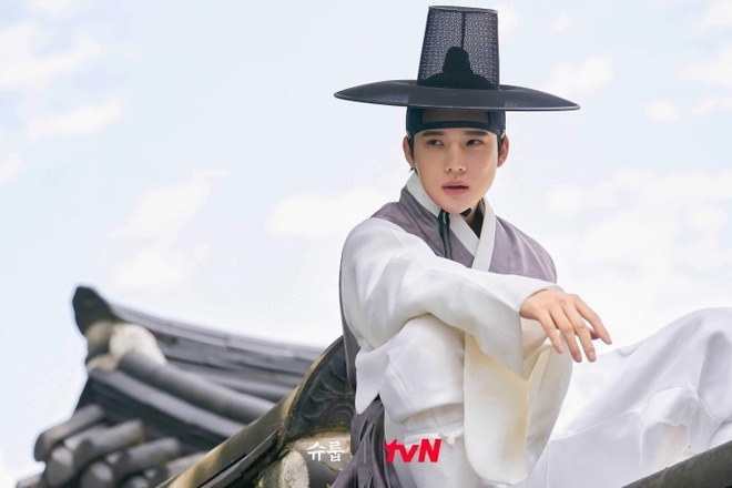 Hình ảnh Moon Sang Min đẹp trai khiến dân tình mê mẩn. Ảnh TVN