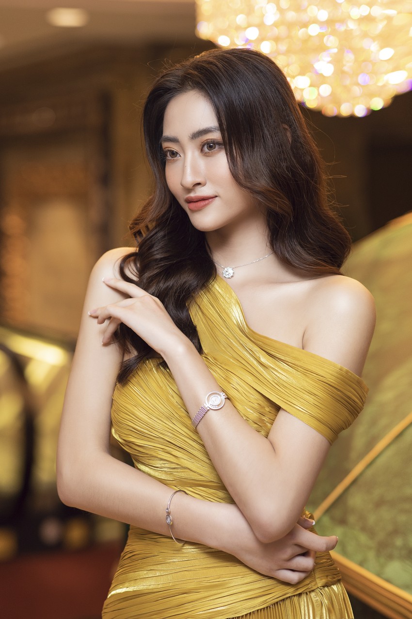 Lương Thùy Linh là nàng hậu tài sắc vẹn toàn. Ảnh: Internet