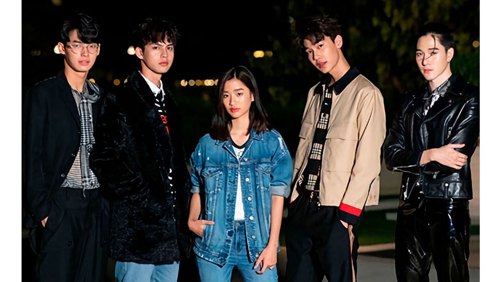 10 phim nhiều tập nổi bật nhất 2022 trên Google: Big Mouth, Chiếc bật lửa và váy công chúa vẫn thua xa tác phẩm này - Ảnh 4