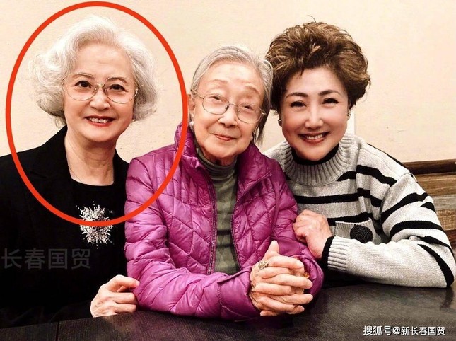 'Bạch Cốt Tinh' Dương Xuân Hà gây ngỡ ngàng với nhan sắc đẹp lão ở tuổi 79. Ảnh Sohu