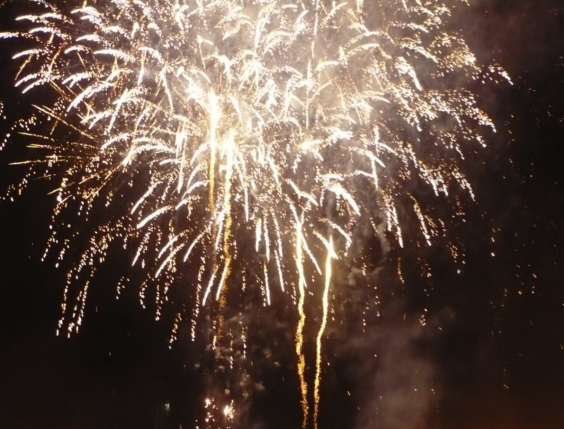 Dịp Tết dương lịch năm 2023, tỉnh Khánh Hòa sẽ bắn pháo hoa tầm thấp nhằm tạo không khí vui tươi, phấn khởi cho nhân dân trong thời khắc chào đón năm mới.