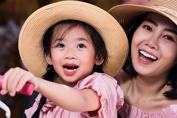 Diện mạo của của con gái Mai Phương khi nữ diễn viên còn sống. Diện mạo của của con gái Mai Phương khi nữ diễn viên còn sống.