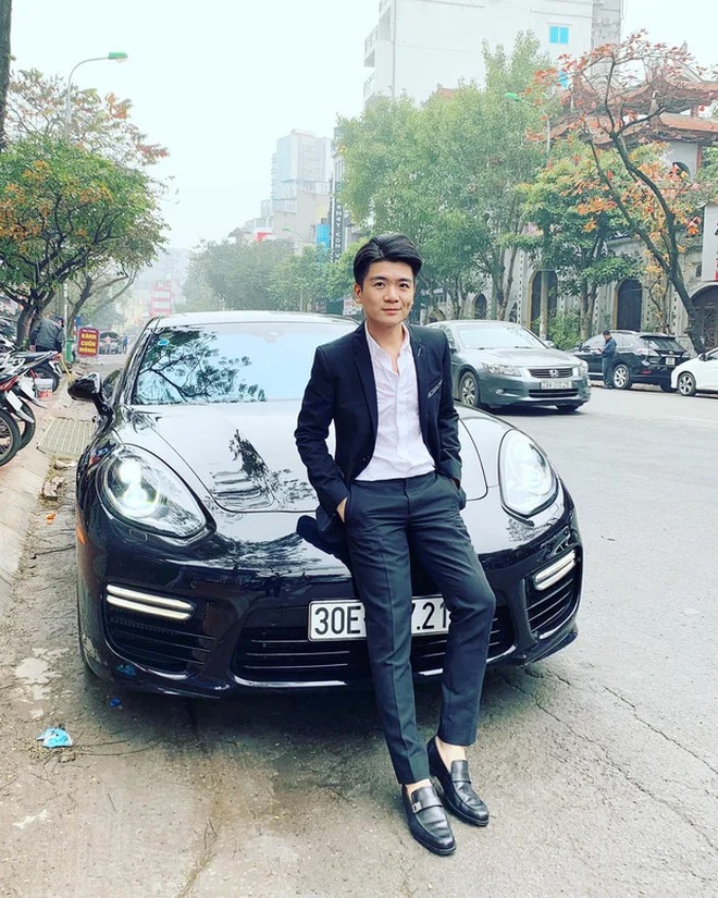 Anh chồng Đỗ Mỹ Linh khoe ảnh trong phòng tắm khiến hội chị em 'đỏ mặt' - Ảnh 2 Anh chồng Đỗ Mỹ Linh khoe ảnh trong phòng tắm khiến hội chị em 'đỏ mặt' - Ảnh 2