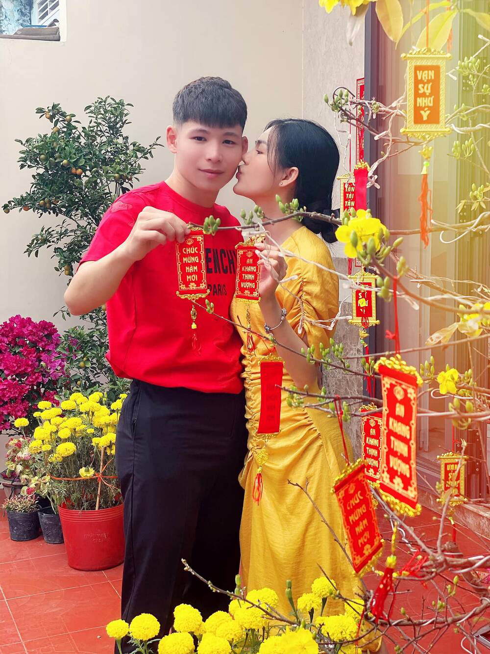 Lê Ngọc Trinh từng có 2 năm yêu trung vệ Thành Phong. Ảnh FBNV