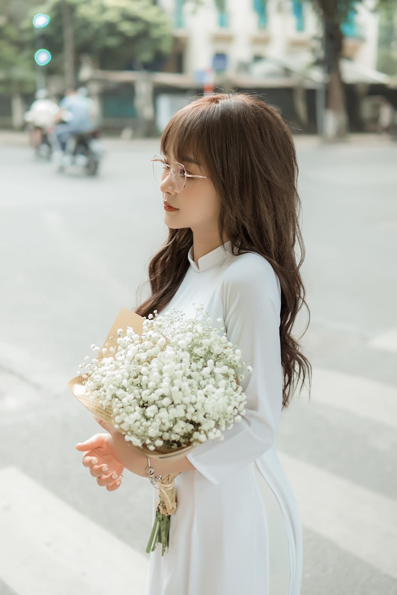 Gấm Kami là ai? Tiểu sử, đời tư và sự nghiệp của